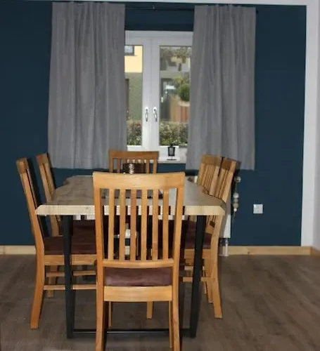 Eifelhäusje Schäfer Apartment *